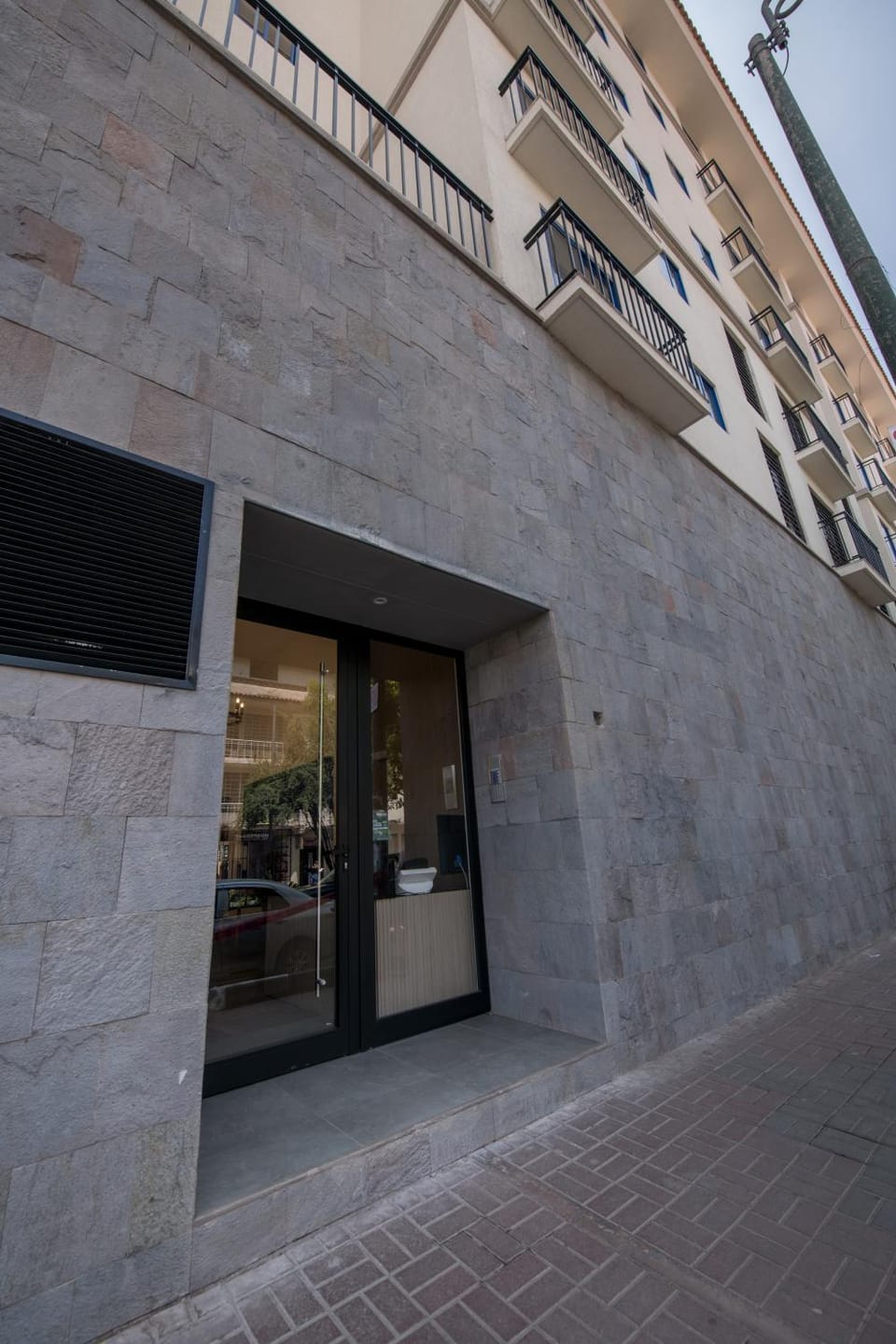 Property building, Facade/entrance