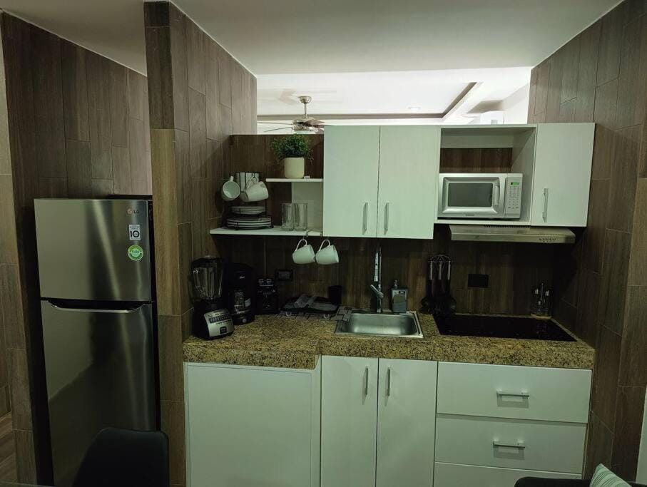 Moderno 1BR sauna gimnasio alberca a cuadras de la 5ta av centro Apartment in Playa del Carmen