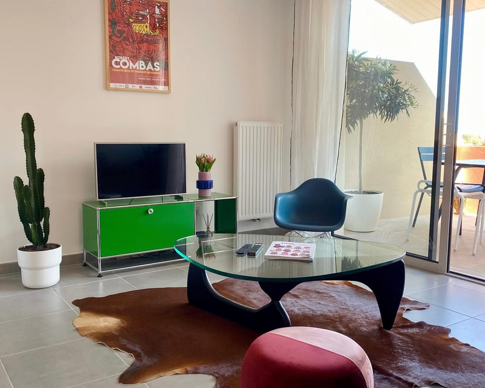TV and multimedia, Living room