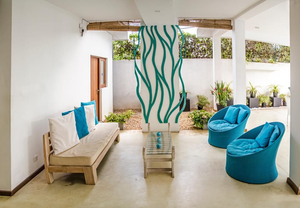 Patio, Day, Lobby or reception