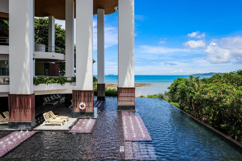 Sea view, Swimming pool