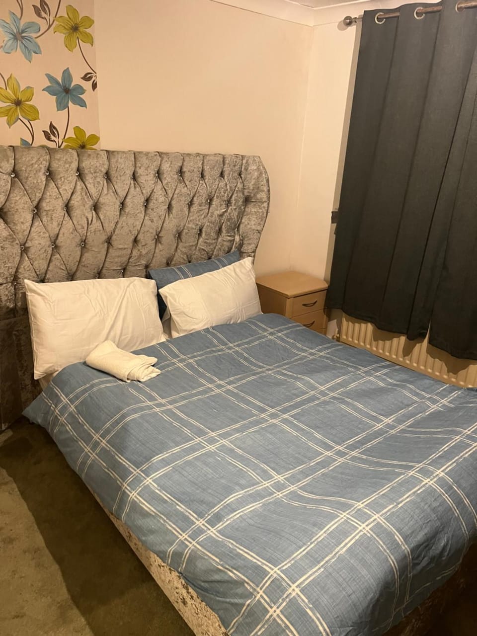 Jakes en suite room near James cook Bed and Breakfast in Middlesbrough