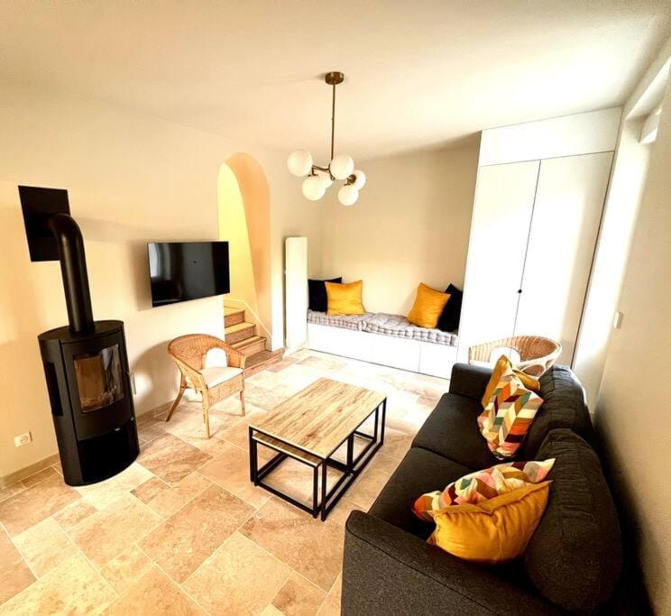 TV and multimedia, Living room