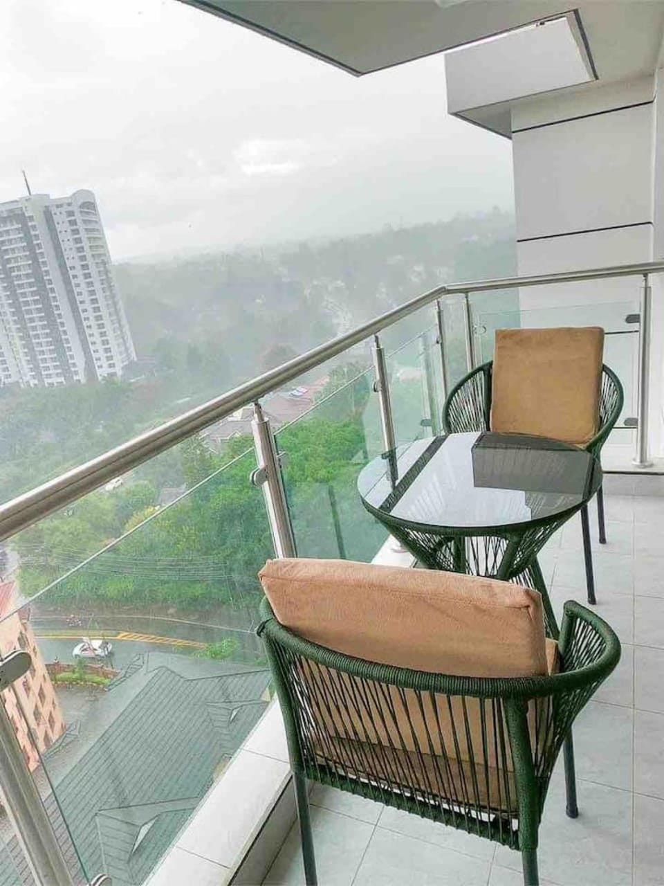 1BR Apartment with Gym, King Bed ,City Views and Prime Location Apartment in Nairobi