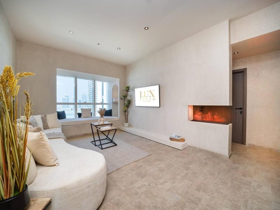Upgraded Stylish Living with Private Steam Room Apartment in Dubai