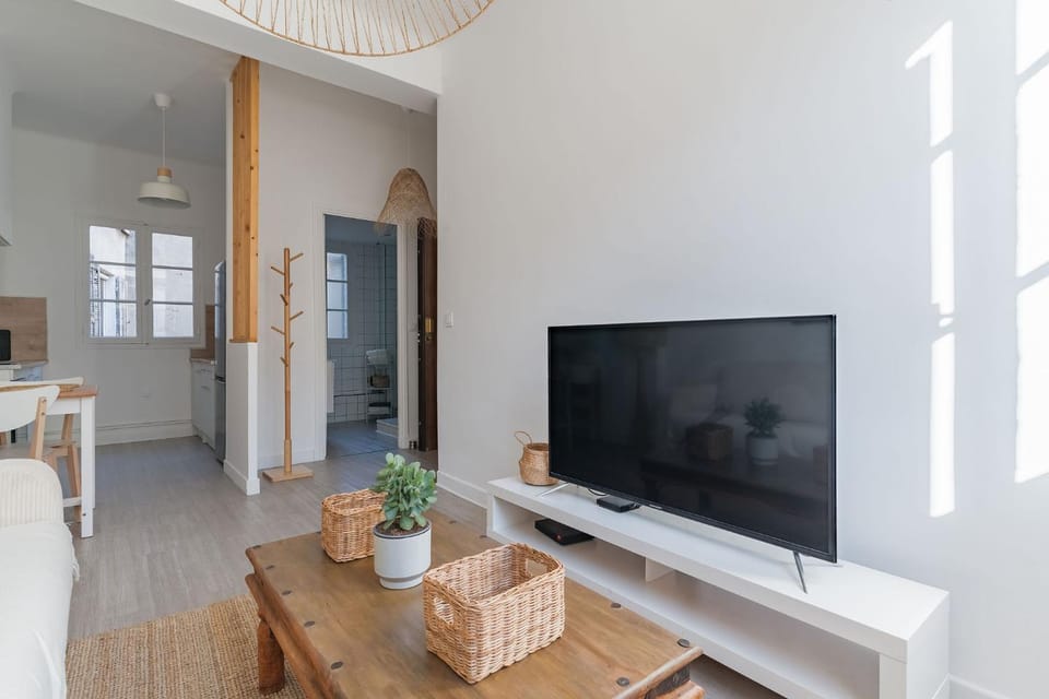 TV and multimedia, Living room