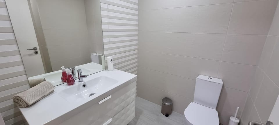 Pereira Azurara 3 quarto 4 Bed and Breakfast in Porto District