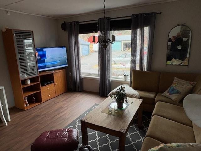 Communal lounge/ TV room, TV and multimedia, Living room