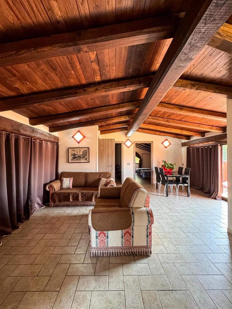 Living room, Seating area, Dining area