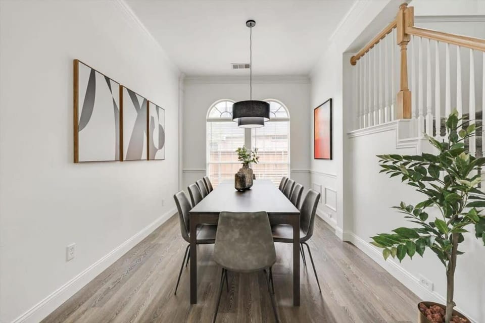 Stunning 6BR Pool - Great for Big Groups House in Rowlett