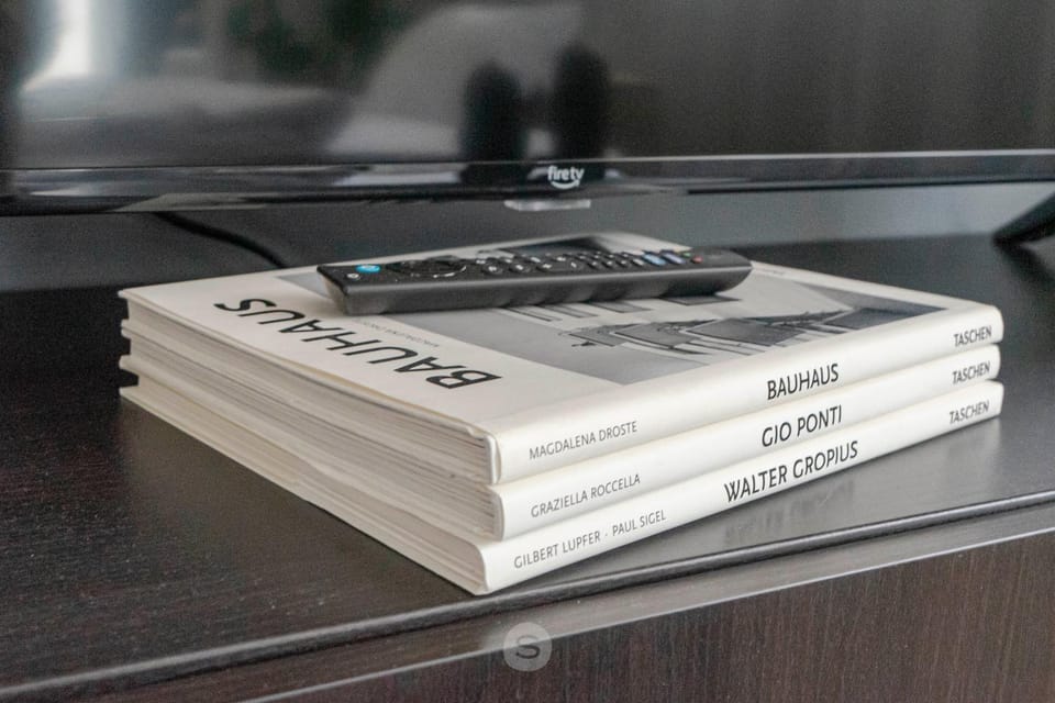 TV and multimedia, Living room, Decorative detail
