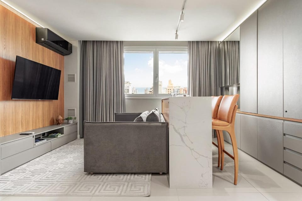 Studio 7 Ed. Milano_Bela Vista Mar Apartment in Florianopolis