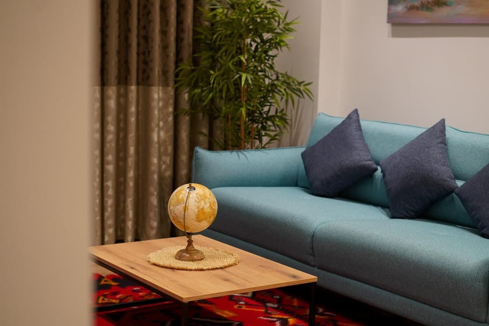 Communal lounge/ TV room, TV and multimedia, Entertainment, internet