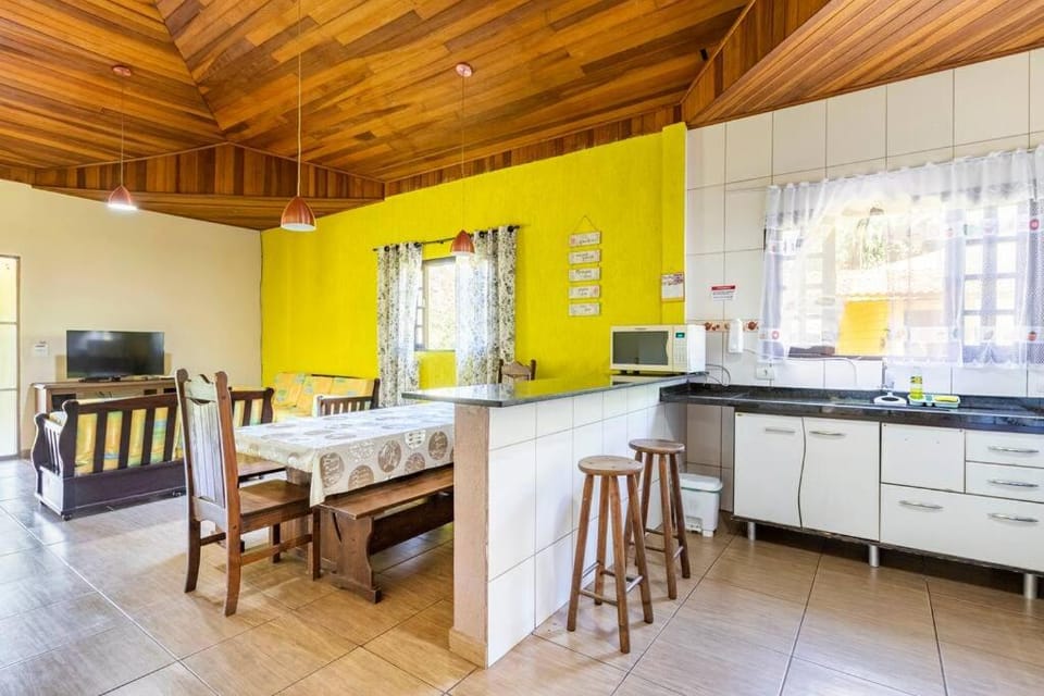 Chácara Recanto Lazer Atibaia House in State of São Paulo