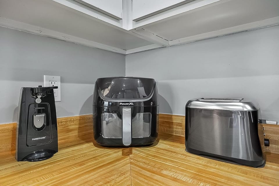 Kitchen or kitchenette, toaster