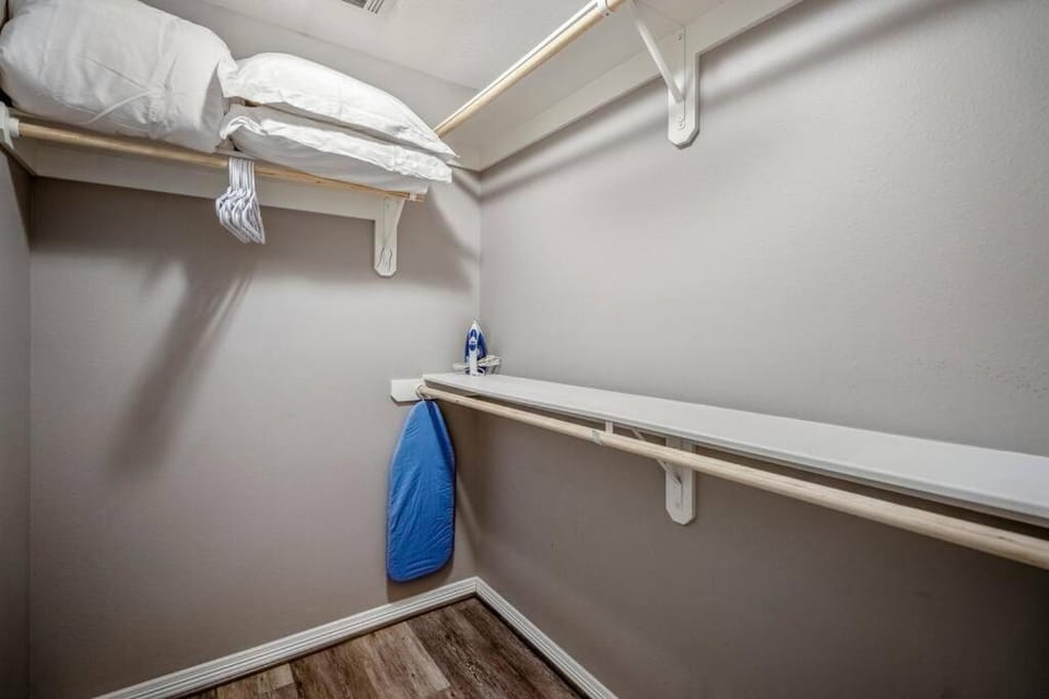 Palmer Hotel Suite Retreat in the Heart of Houston Apartment in Harris County