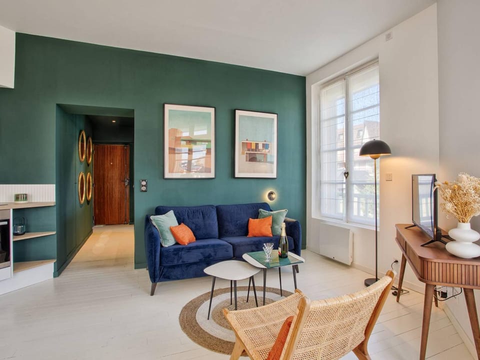 Superbe appartement rénové à Cabourg, face à la mer pour 2 - FR-1-788-33 Apartment in Cabourg