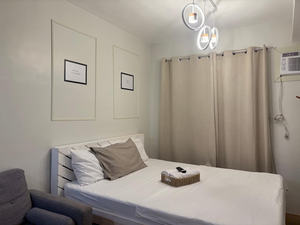 Studio Unit at Pine Suites Tagaytay Apartment in Tagaytay