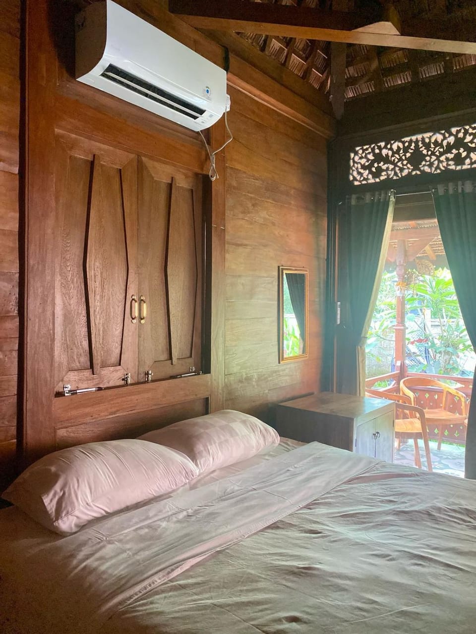 Tebeduwe Joglo Villa Villa in Abiansemal