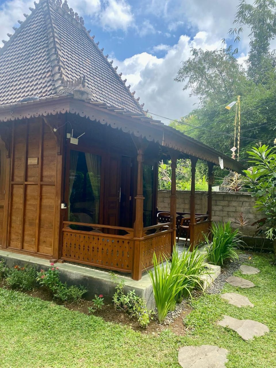 Tebeduwe Joglo Villa Villa in Abiansemal