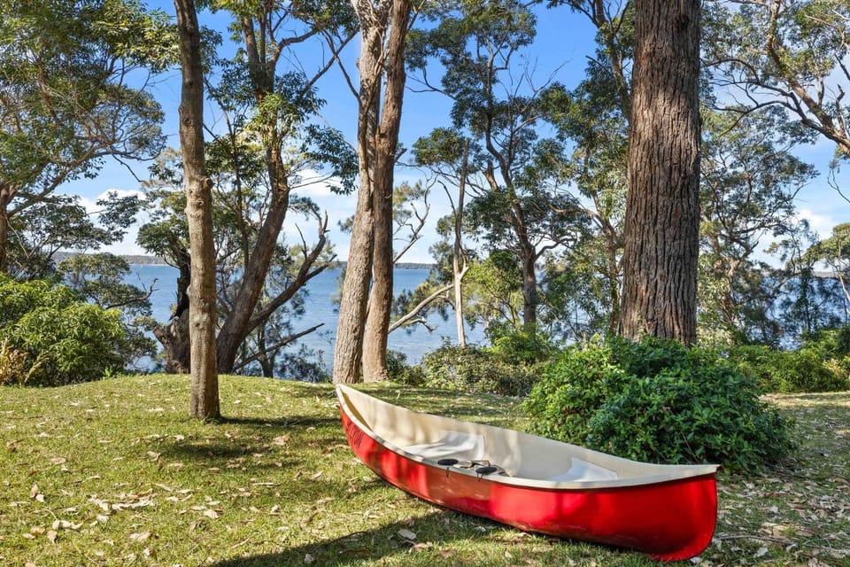 Halcyon on the Basin by Experience Jervis Bay House in Saint Georges Basin