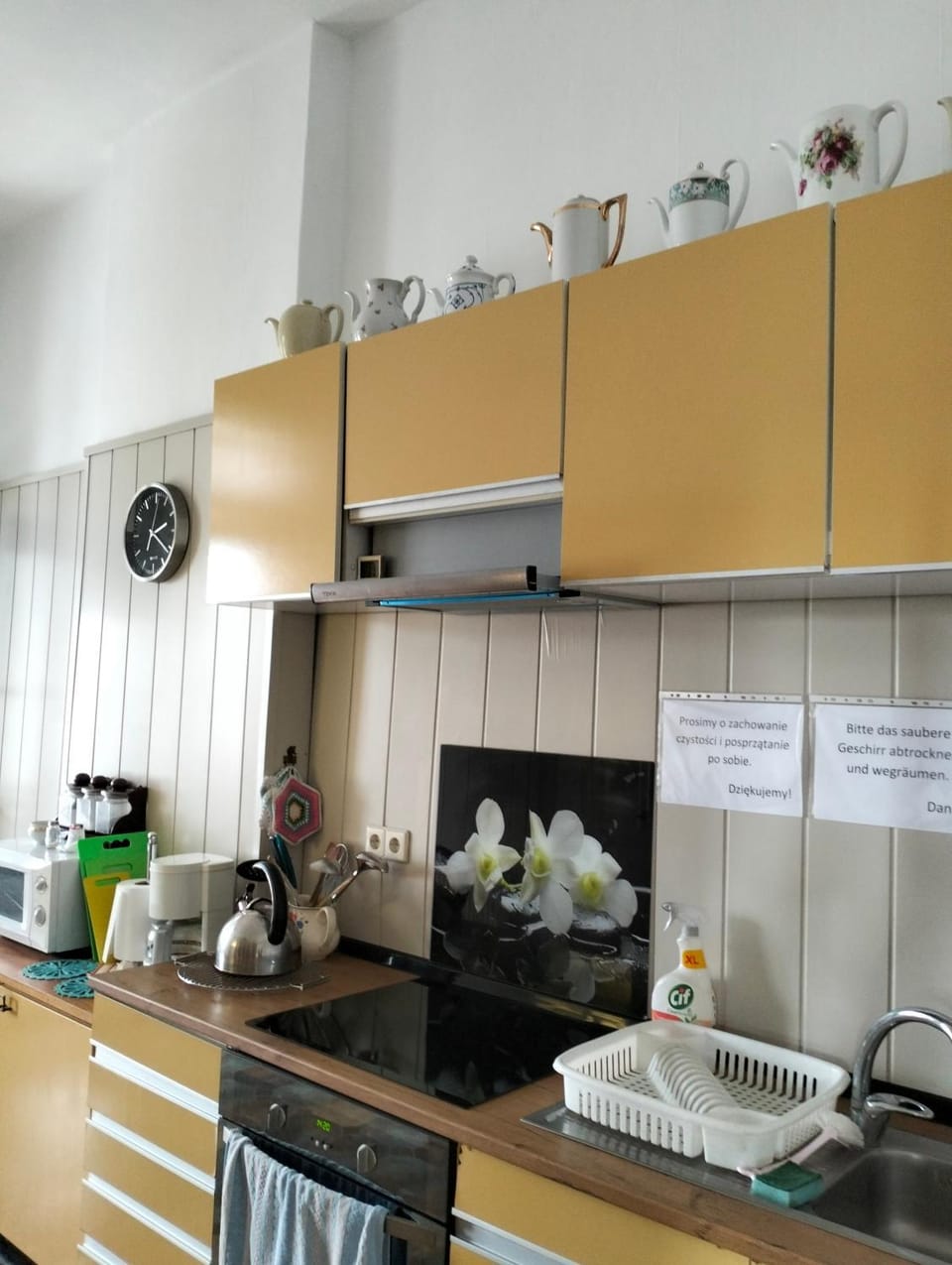 Coffee/tea facilities, Kitchen or kitchenette