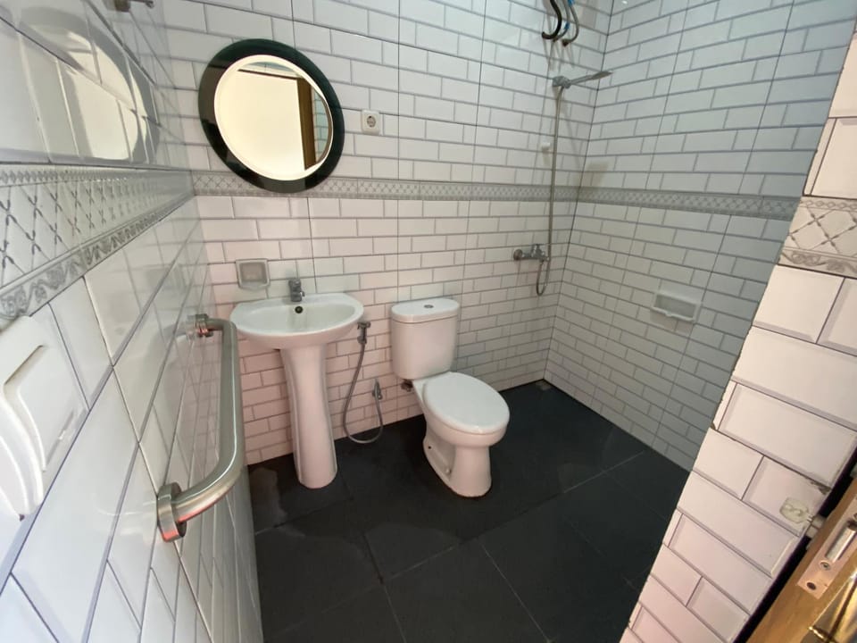Kamar no 3 Inn in Cisarua