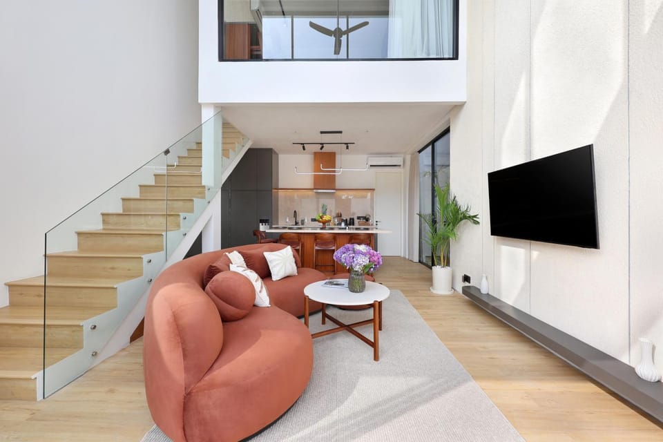 TV and multimedia, Living room, Seating area