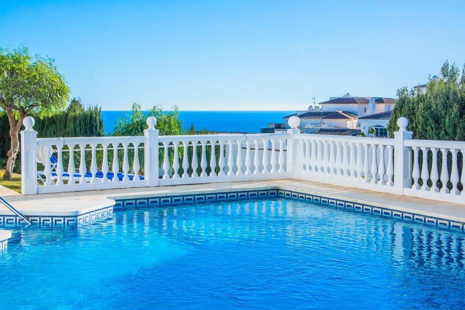 Pool view, Sea view, Swimming pool
