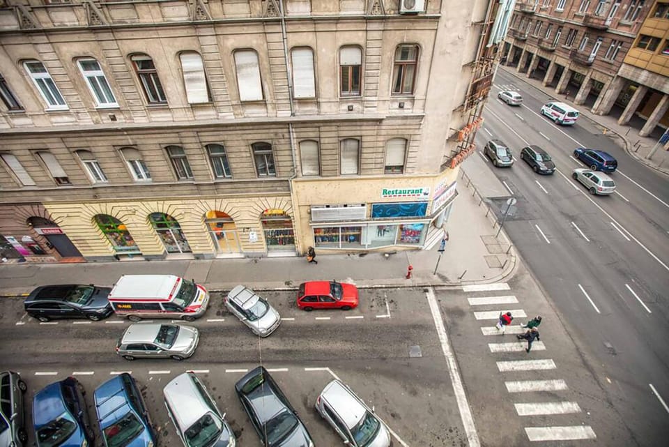 Neighbourhood, Bird's eye view, City view, Street view, Location