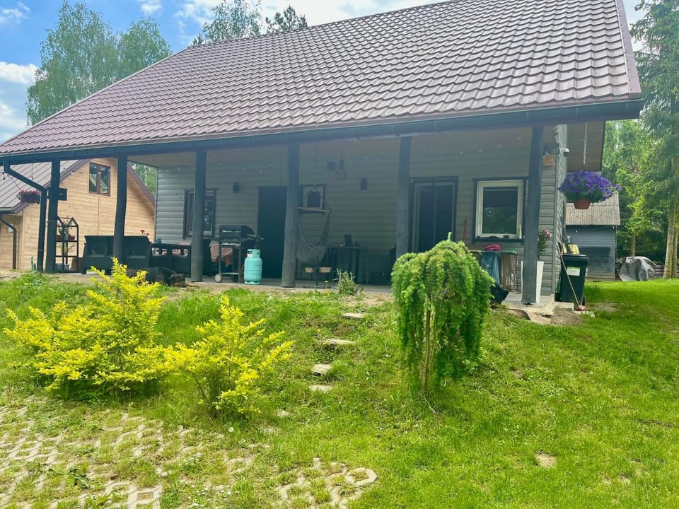 Property building, Patio, Garden
