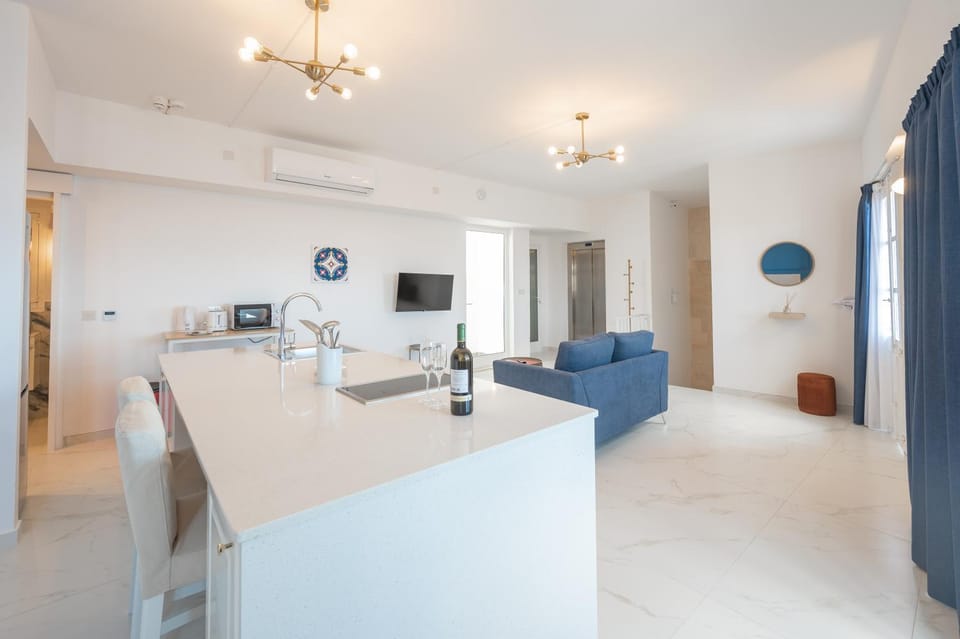 Living room, kitchen