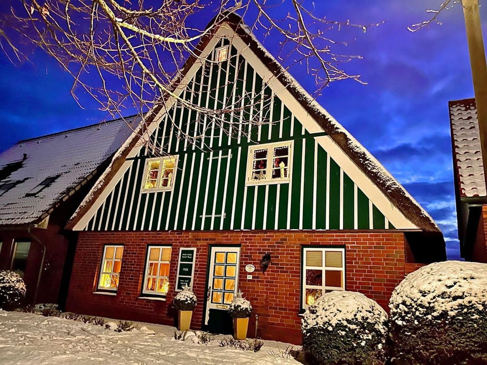 Property building, Winter