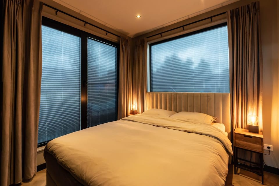 Luxury Watervilla Near Amsterdam And Schiphol House in South Holland (province)