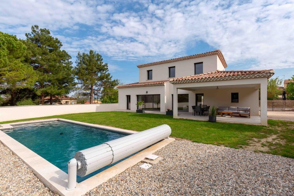 Property building, Patio, Garden view, Swimming pool