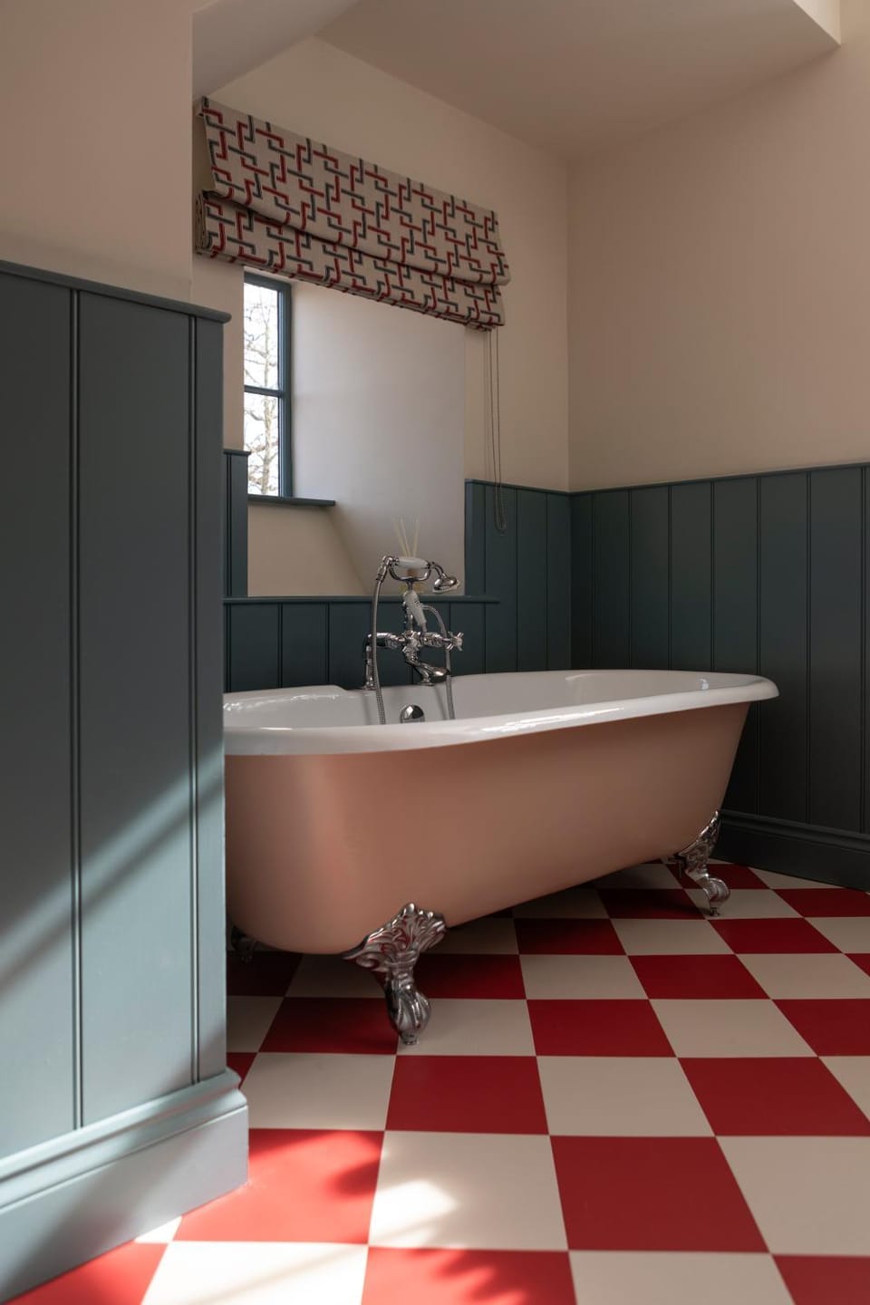 Bathroom, Bath