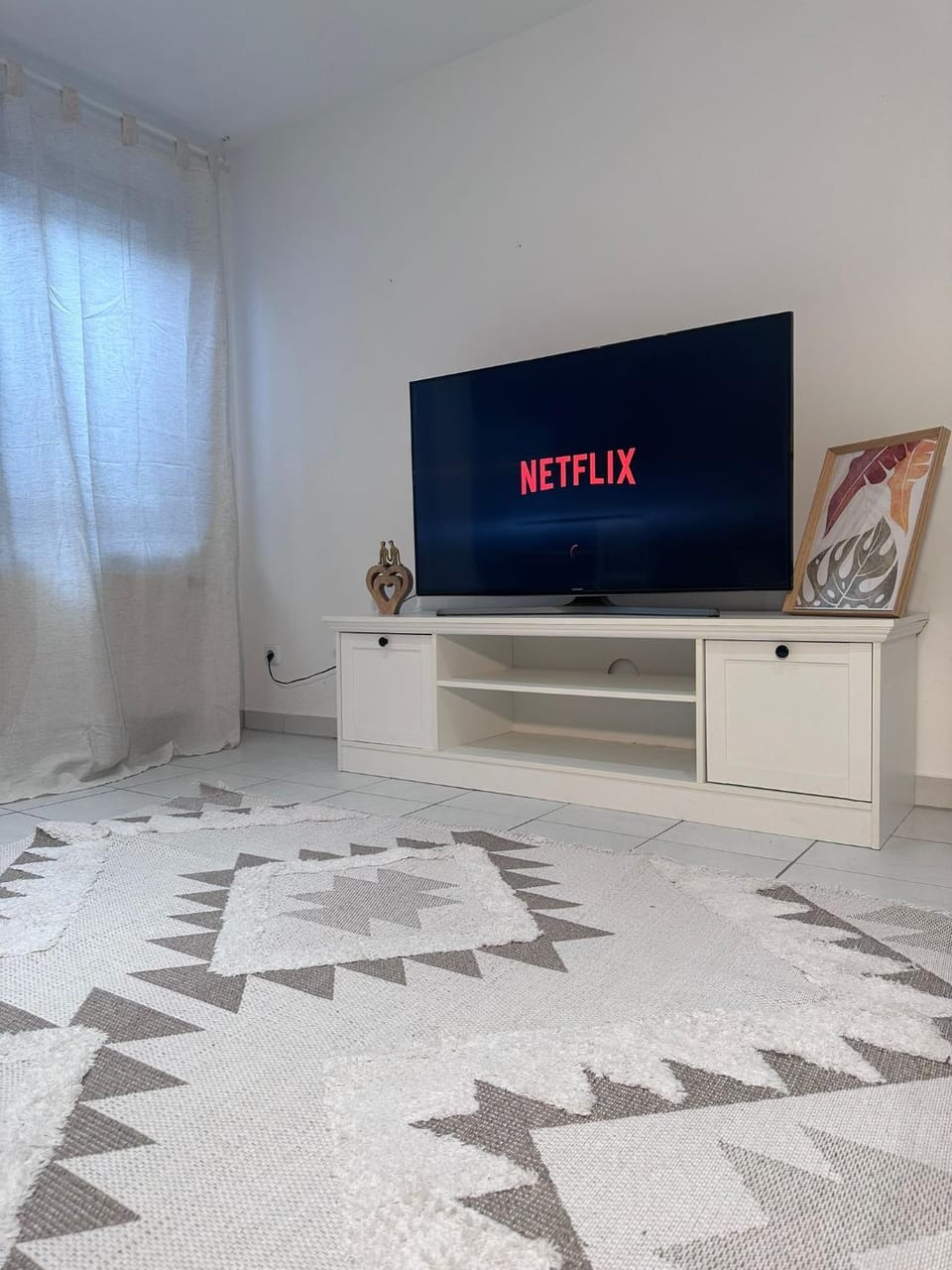 Communal lounge/ TV room, TV and multimedia, Evening entertainment