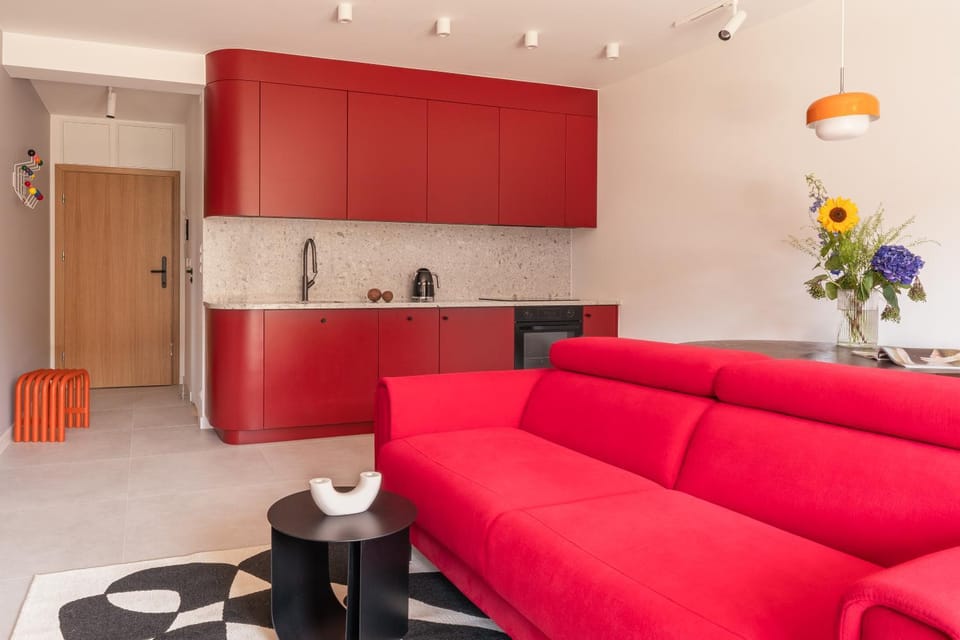 Kitchen or kitchenette, Living room, Seating area