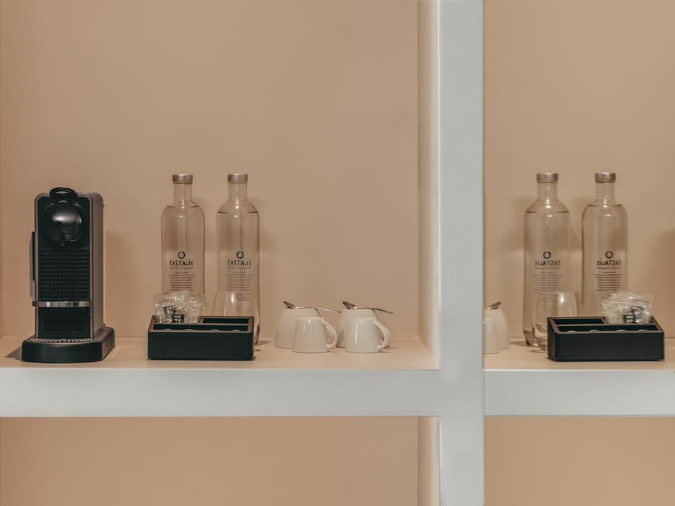 Coffee/tea facilities