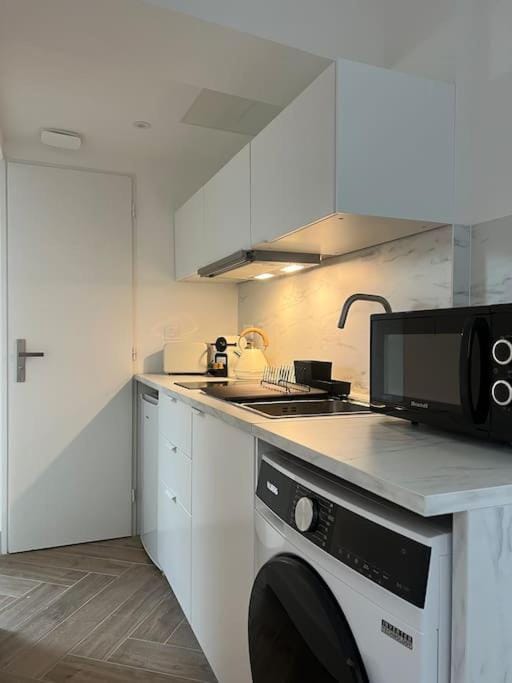 Le Saint-Rock & Roll - Le Corner Montpellier Apartment in Montpellier