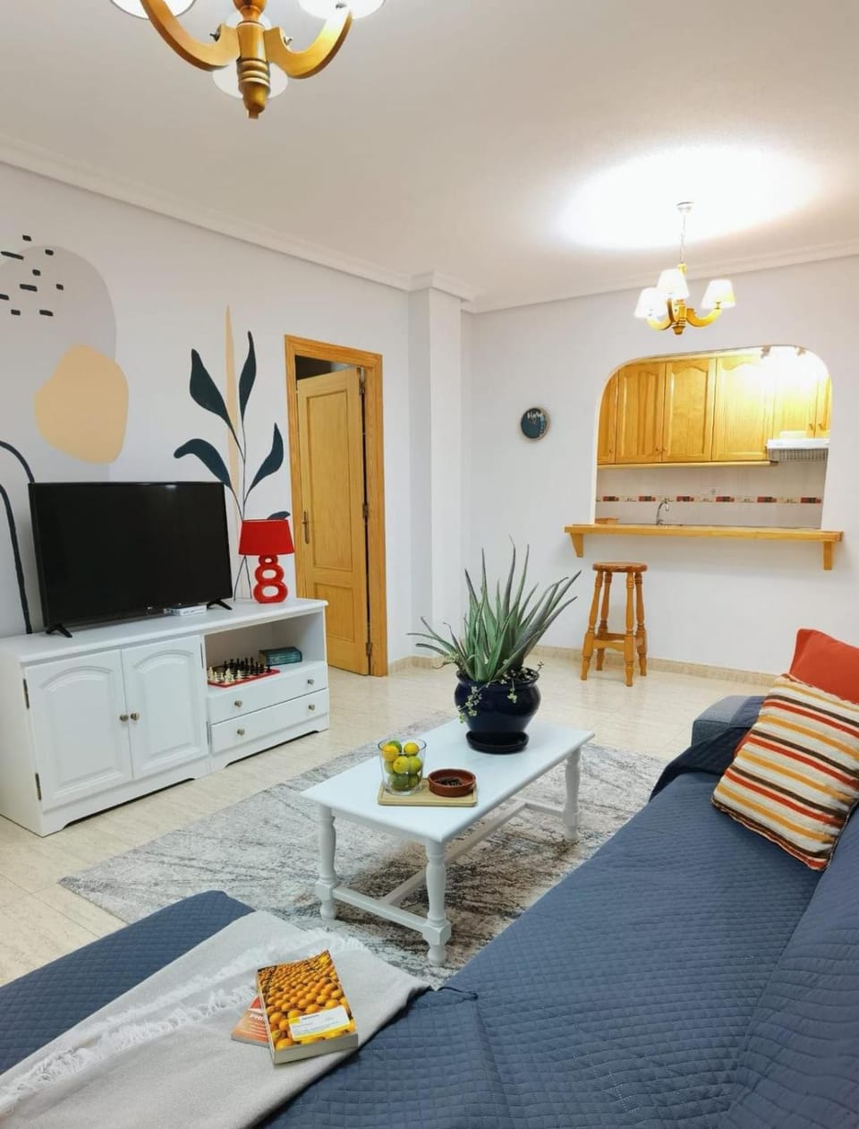 Communal lounge/ TV room, Living room