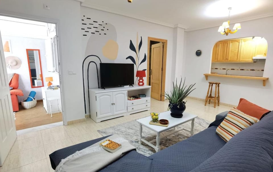 Communal lounge/ TV room, Living room