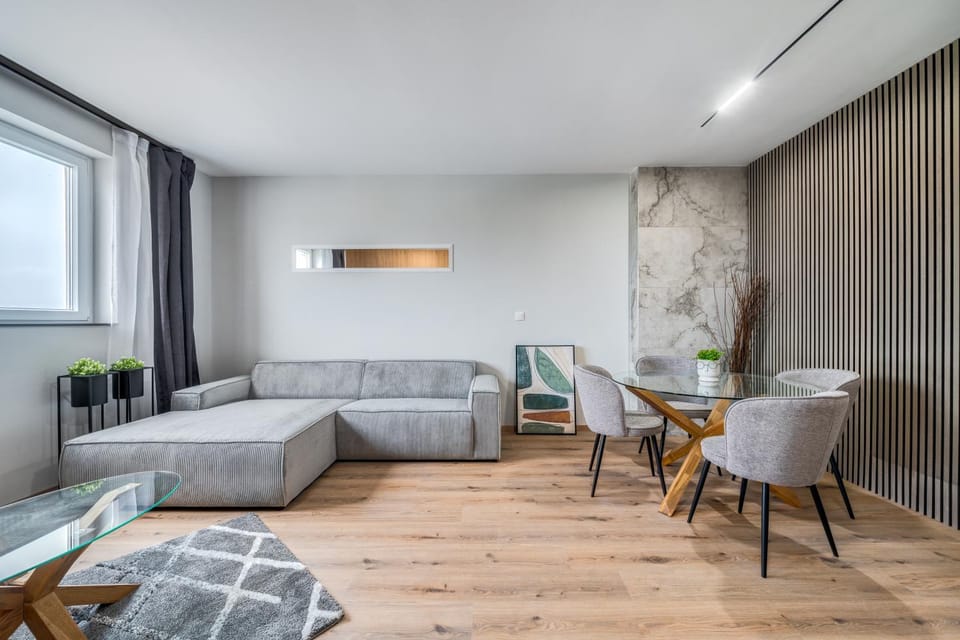 Living room, Photo of the whole room, Dining area