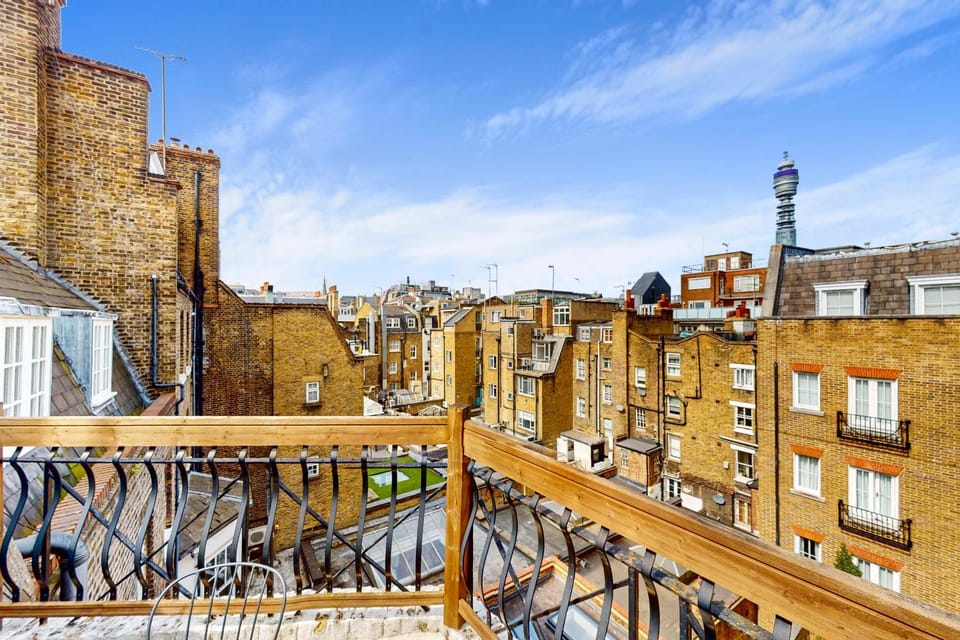 View (from property/room), Balcony/Terrace