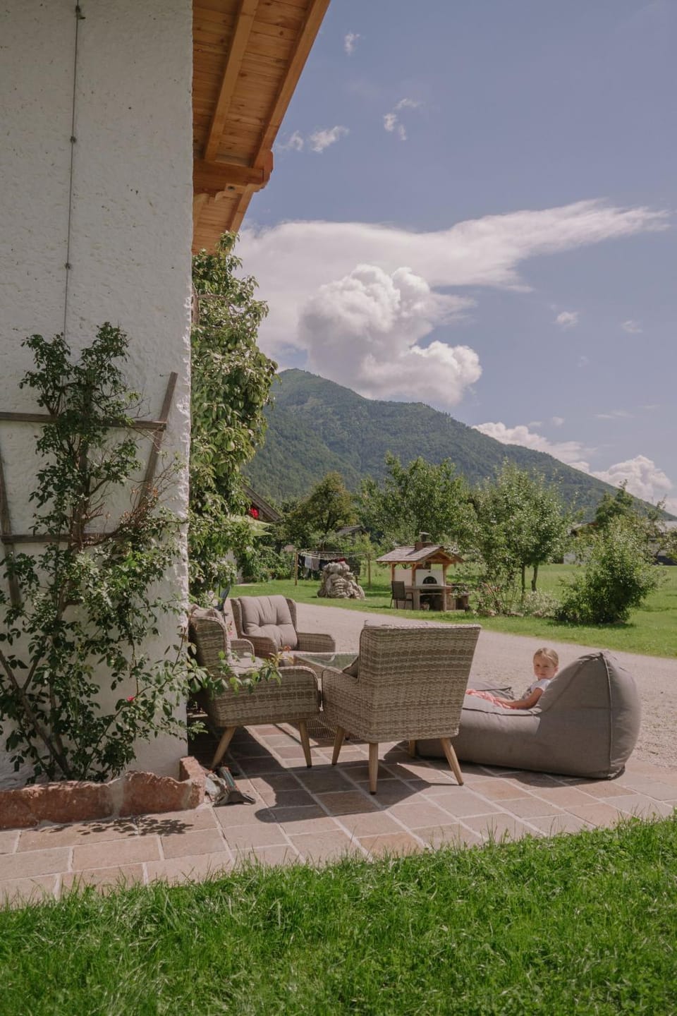 Garden, Seating area