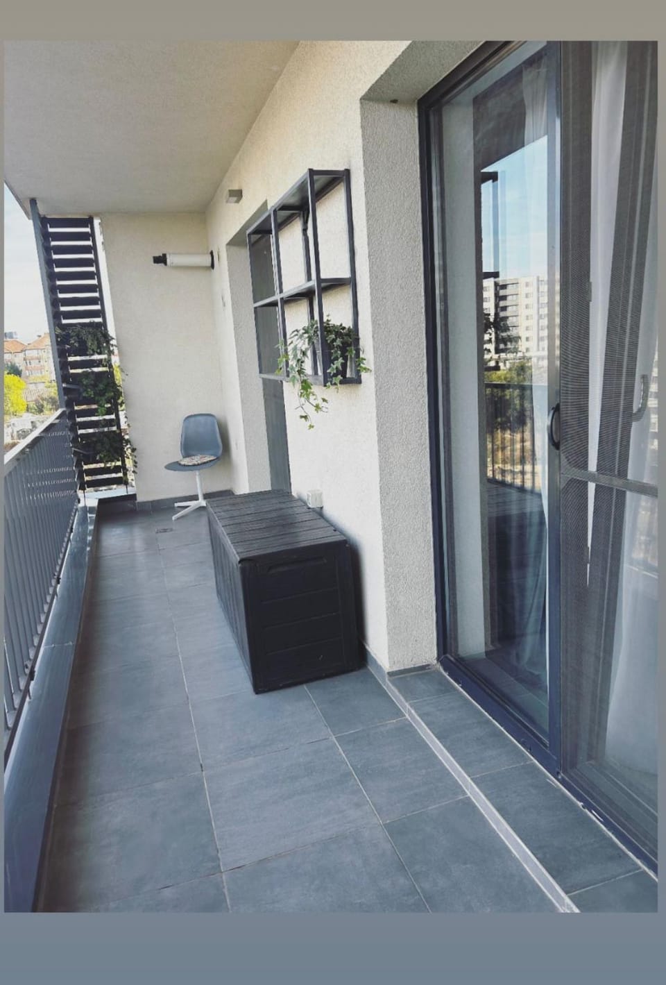 H Pipera Lake Apartment in Bucharest