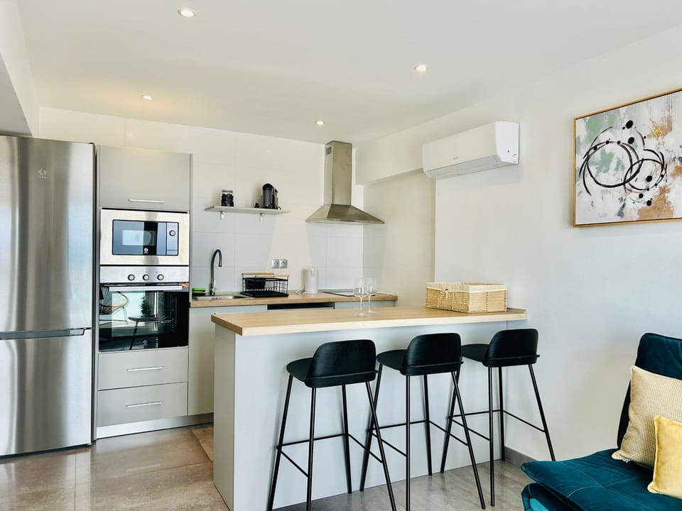 Dining area, Dinner