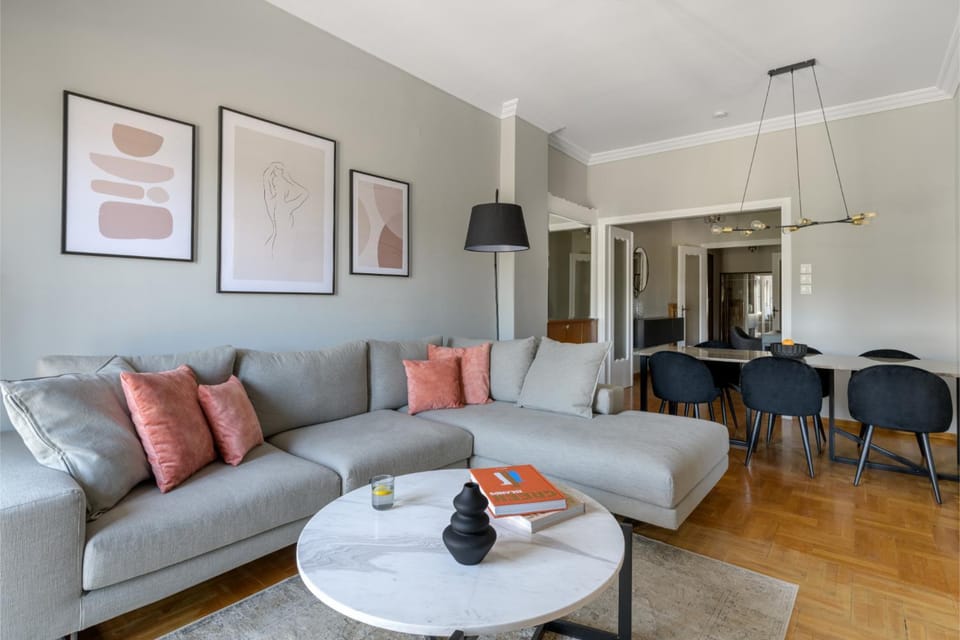 Living room, Seating area, Dining area