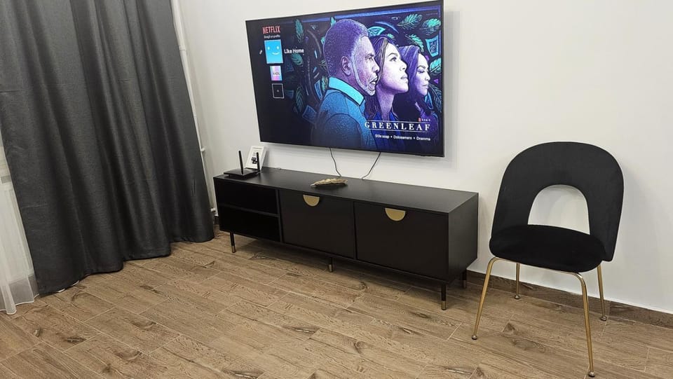 TV and multimedia, Evening entertainment