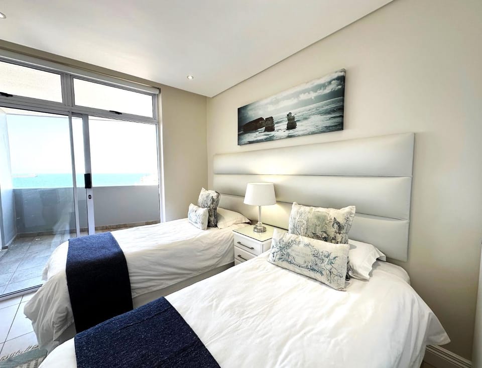 Bedroom, Sea view